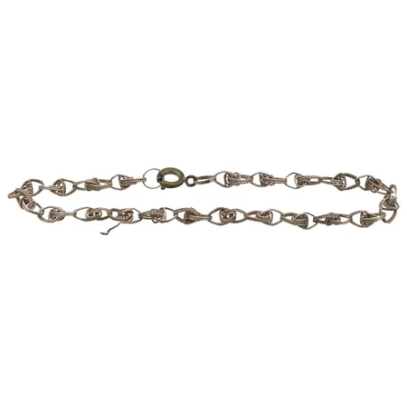 Viallinen rannekoru, lukko ei hopeaa, 925 Paino: 3,3 g