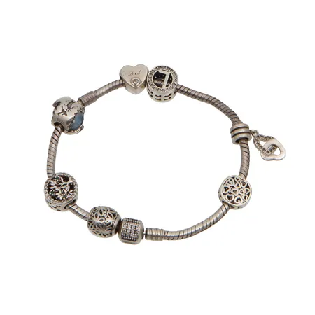 Rannekoru Pandora, pituus 195mm, 925br Paino: 32,1 g