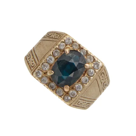 Kivisromus, koko 17, rungossa pientä vääntymää, 585br, Paino: 7,2 g