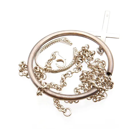 Viallisia hopeakoruja, 800-925 Paino: 18,1 g