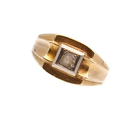 Kivisormus, koko 20, 585br,  Paino: 8,4 g