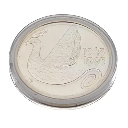 Hopearaha, 100 Markkaa, United Nations 1995, 925, Paino: 24 g