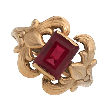 Kivisormus, koko 17, kaiverrettu, 585br, Paino: 2,2 g