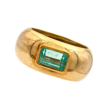 Kivisormus, koko 17, Kulta-Ateljee Matti Piironen Oy, 585br, Paino: 12,5 g