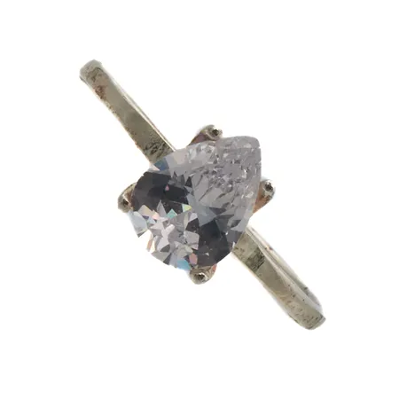 Kivisormus, koko 17, 925br, Paino: 1,6 g