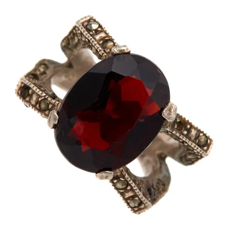 Kivisormus, osa kivistä puuttuu, koko 17½, 925br,  Paino: 11,5 g