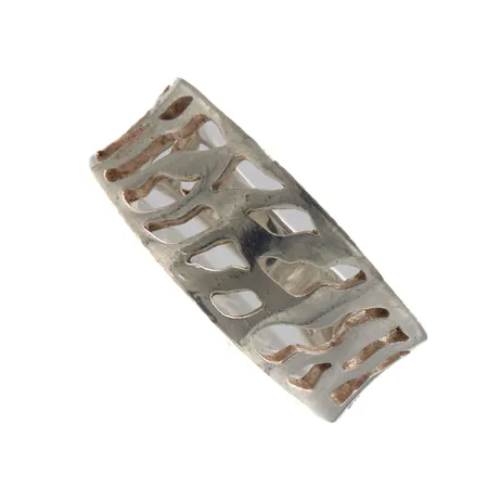 Kuvioitu sormus, koko 17¾, Kultajousi Oy, 925, Paino: 2,5 g