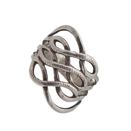 Sormus, koko 17½, 925, Paino: 3,9 g