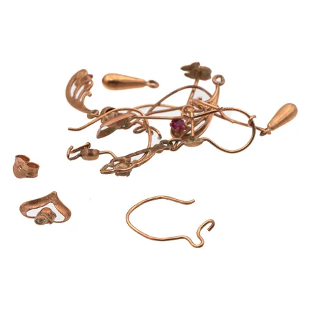 Viallisia kultakoruja, 585br, Paino: 3 g