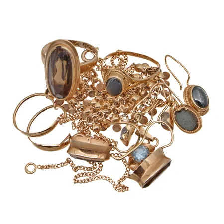 Kultakoruja, osa viallisia, 585br, Paino: 18,7 g