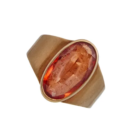 Kivisormus, kaiverrettu, koko 19½, 585br, Paino: 4,2 g