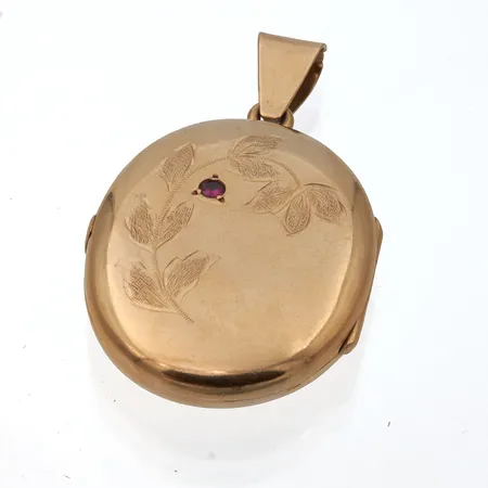 Medaljonki, mitat 29x49mm, kaiverrettu, 750br, Paino: 18,9 g