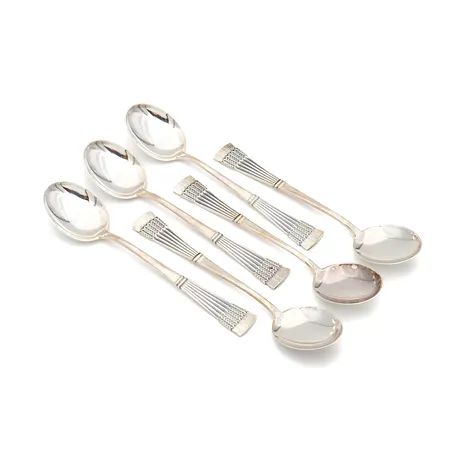 Kuusi kahvilusikkaa, Tähkä, pituus 114mm, kaiverrettu, 830, Paino: 76,9 g