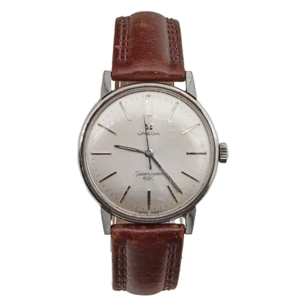 Teräsrannekello Omega Seamaster 600, mekaaninen, Ø 34mm, muovilasissa naarmuja, kaiverrettu