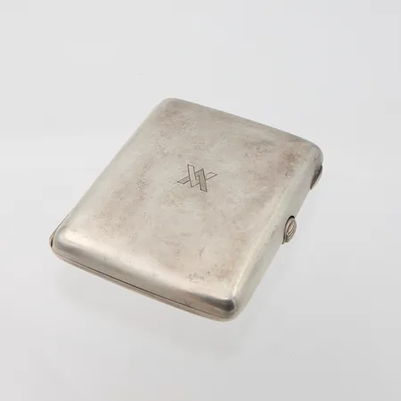 Tupakkakotelo, mitat 73-95mm, 813, Paino: 115,9 g