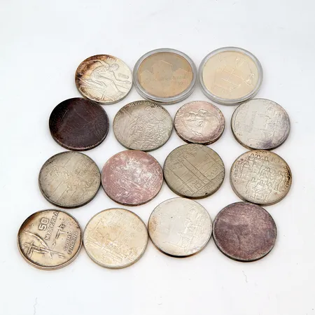 15 juhlarahaa, nimellisarvo 610 markkaa, Suomi, MM 1983, Itsenäinen Suomi 1917-1977, EMX Helsinki 1971 ym., 500-830,  Paino: 341,1 g