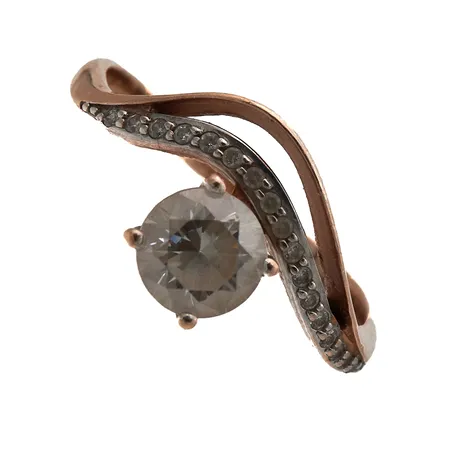 Kivisormus, koko 17¼, 375br,  Paino: 2 g