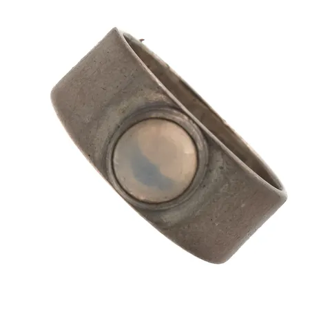 Kivisormus, koko 18, Helsinki, vuodelta 1959, tekijänleima "PLP", 916br, Paino: 5 g