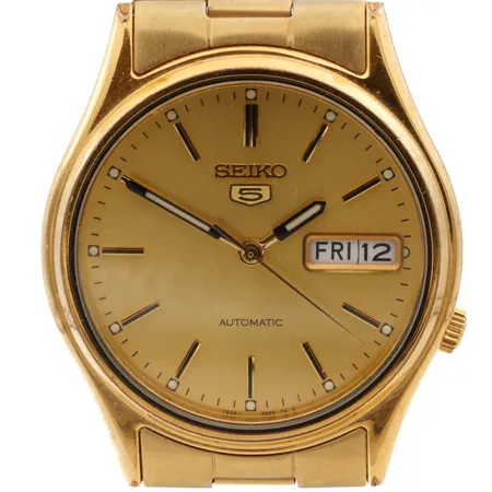 Teräsrannekello Seiko 5 Automatic, ref:7S26-0490, Ø 35mm, rannekkeen pituus 185mm, lasissa yksi naarmu.