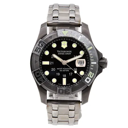 Teräsrannekello Victorinox Dive Master 500, quartz, Ø 43mm, pituus 180mm, käytöstä aiheutunutta kulumaa, ranneke ei alkuperäinen.