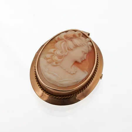 Camee-rintakoru riipuslenkillä, korkeus 46mm, 585br,  Paino: 11,2 g