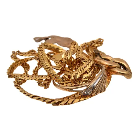 Viallinen kultakoru, 750,  Paino: 5,5 g