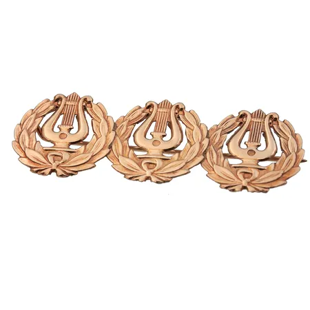 Lyyrarintaneula, leveys 46mm, 585, Paino: 3,8 g