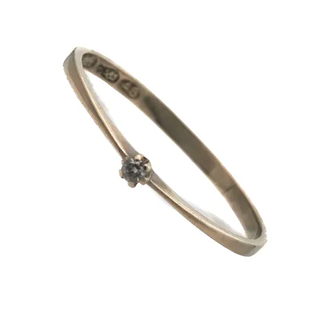 Viallinen timanttisormus, 585br valkokulta,  Paino: 0,9 g