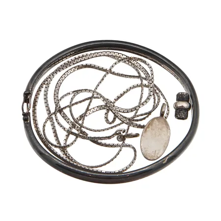 Viallisia koruja, 925,  Paino: 21,9 g