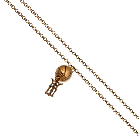 Kaulakoru Kalevala, Neitsyt Marian monogrammi, pituus 68cm, riipuksen korkeus 60mm, pronssia.