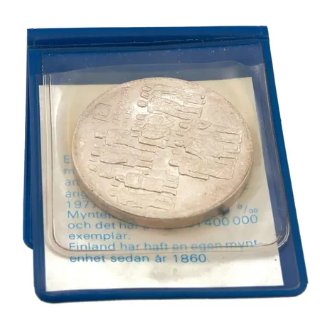 Juhlaraha, Itsenäinen Suomi 60 vuotta, nimellisarvo 10mk, 1917-1977, 500, Paino: 21,7 g