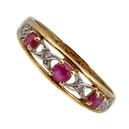 Kivisormus timanteilla 2xn.0.005ct, koko 16, 585br,  Paino: 1,3 g