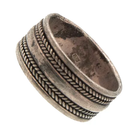 Kuvioitu sormus, koko 19, 925,  Paino: 6,2 g