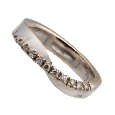 Timanttisormus 13xn.0.01ct, koko 17½, valkokultaa 750br,  Paino: 7,5 g