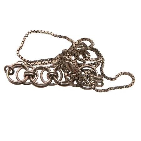 Viallinen kaulaketju ja metalliriipus, 925,  Paino: 3,7 g