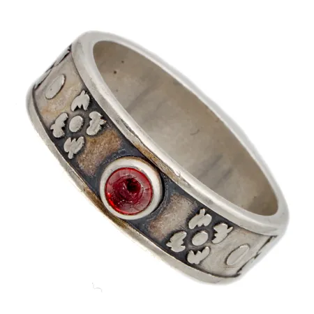 Kivisormus Kalevala, Pyhä Birgitta, koko 19¼, vuodelta 2004, 925br, Paino: 6,3 g