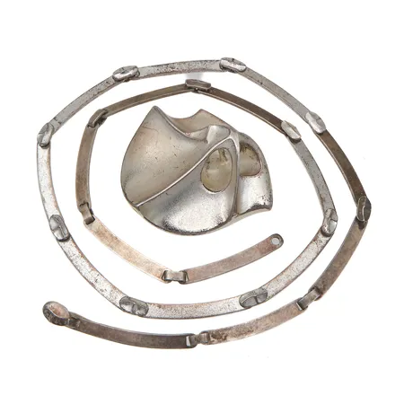 Rinta- /kaulakoru, Lapponia, "Labyrintti", design Björn Weckström, ketjun pituus 54cm, korun mitat 38x45mm, vuodelta 1986 ja 1987, 925,  Paino: 50,8 g