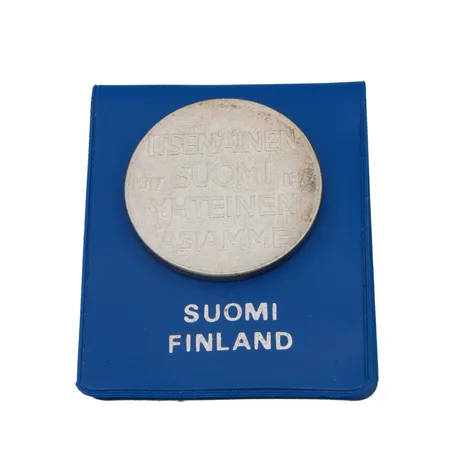 Juhlaraha, Itsenäinen Suomi 60 vuotta, nimellisarvo 10mk, 1917-1977, 500, Paino: 22 g