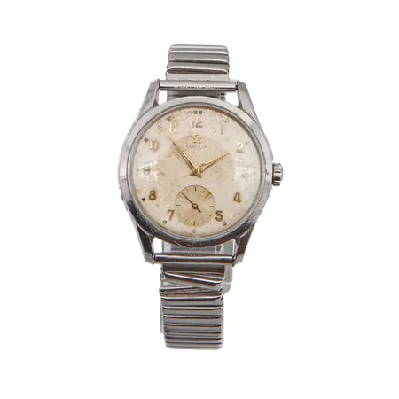 Teräsrannekello Omega, mekaaninen, swiss made, cal 266, 17 jewels, kaiverrettu, käytön jälkiä, ranneke viallinen, rannekkeen pituus 190mm, rungon Ø 35,5mm,