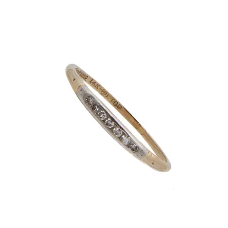 Timanttisormus 7xn.0.005ct, koko 18¼, 585br,  Paino: 1,1 g
