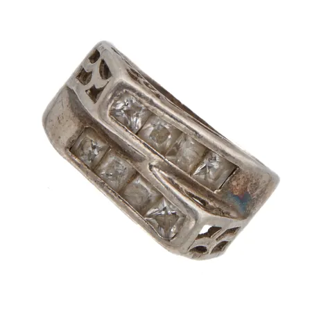 Kivisormus, koko 16¾, 925br,  Paino: 6,6 g