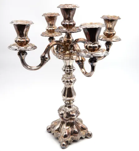 Viisihaarainen kynttilänjalka, kaksiosainen, korkeus 37cm, leveys 32cm, 830br, kuvausta muokattu 08.01.2026, Paino: 1349 g