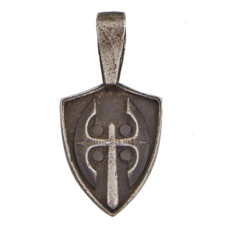 Riipus, korkeus 28mm, riipuslenkki hieman vääntynyt, leimaamaton 800,  Paino: 2,6 g