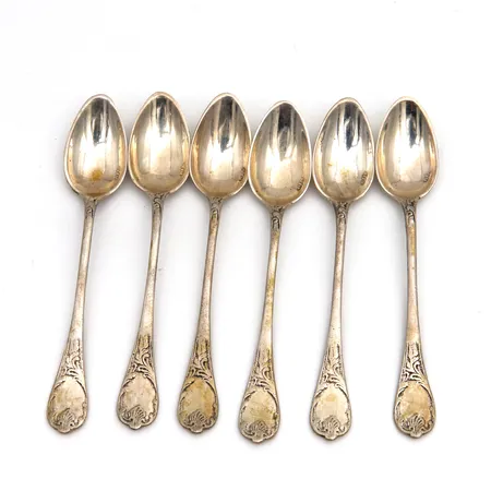 Kuusi mokkalusikkaa, selvää kulumaa, pituus 108mm, 800, Paino: 67,7 g