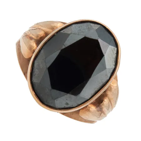 Kivisormus, koko 17½, 585br, Paino: 4,4 g