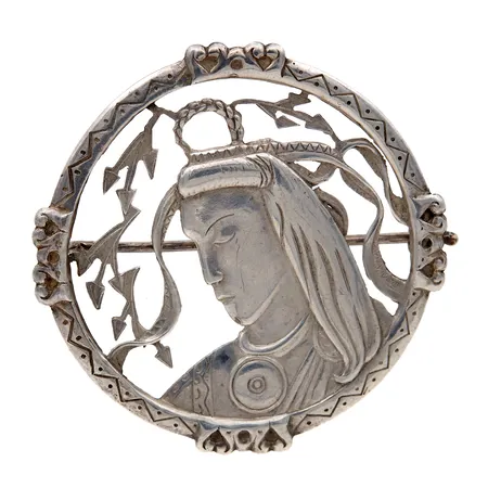 Rintaneula, Ø 47mm, Georg Buchert, vuodelta 1947, 813, Paino: 8,3 g