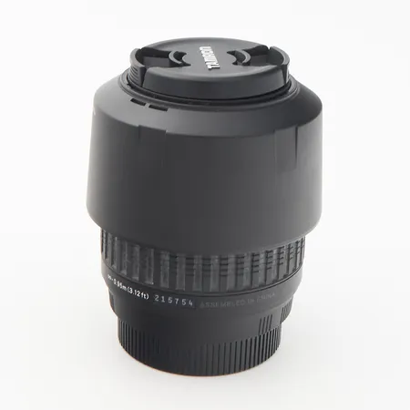Objektiivi Tamron AF 55-200mm f/4-5.6 Macro LD Di II Nikon, pientä käytön jälkeä
