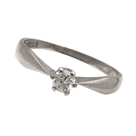 Timanttisormus 1xn.0.15ct, koko 15½, 950 platina,