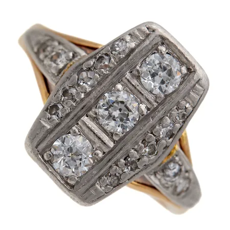 Timanttisormus 3xn.0.12ct, 4xn.0.02ct ja 10xn.0.01ct, koko 17½, 585br,  Paino: 5 g