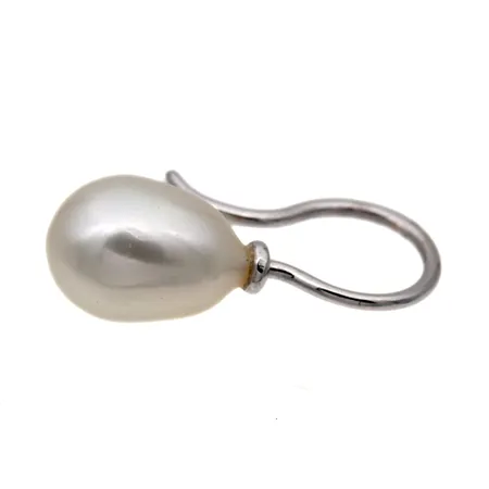 Pariton helmikorvakoru, korkeus 21mm, 750 valkokulta, Paino: 1,4 g